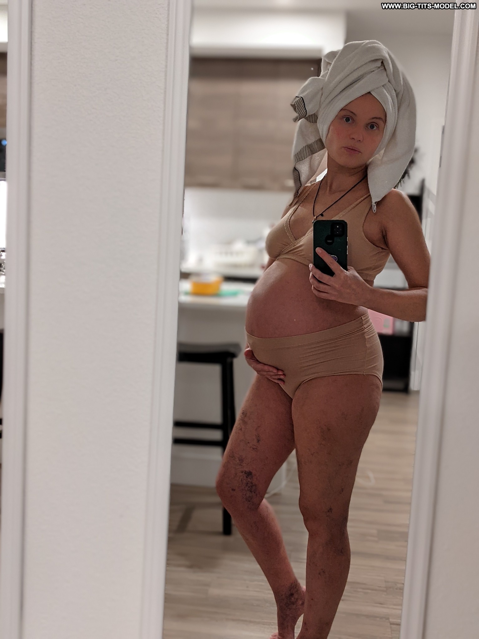 Jodi Sexy Milf Xxx Pregnant Wife Straight Slender Private photo