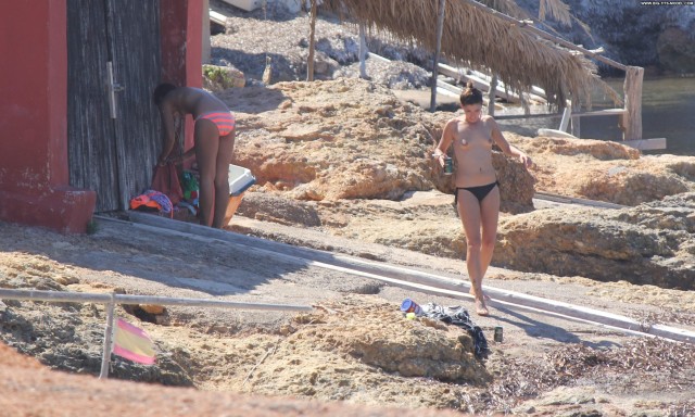 Katharina Voyeur Beach Beach Nudist Nudity Public Nudity Ass Unaware