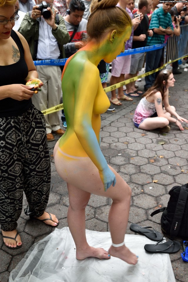 Filomena Bodypainting Xxx Nudity Amateur Demonstration Street Voyeur