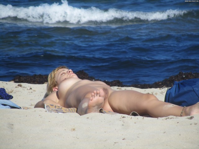 Leontine Nude Girls Nude Naked Amateur Nude Public Beach Nudist