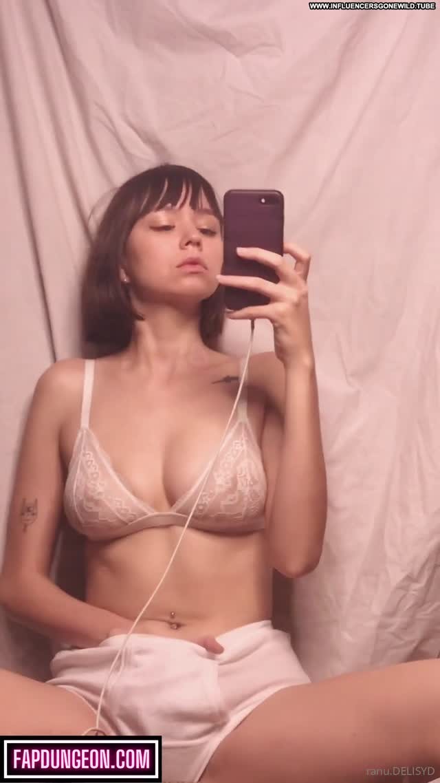Ultra Babe Cam Onlyfans Megaporn Cam Porn Petite White Naked Nudes