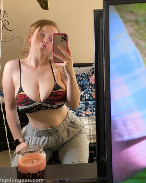 Therealtayyyy Busty Redhead Straight Busty Caucasian Redhead Teen Teen Thick Hot Huge Ass Porn Thot White Onlyfans Red Hair Xxx Model Influencer Huge Tits Sex