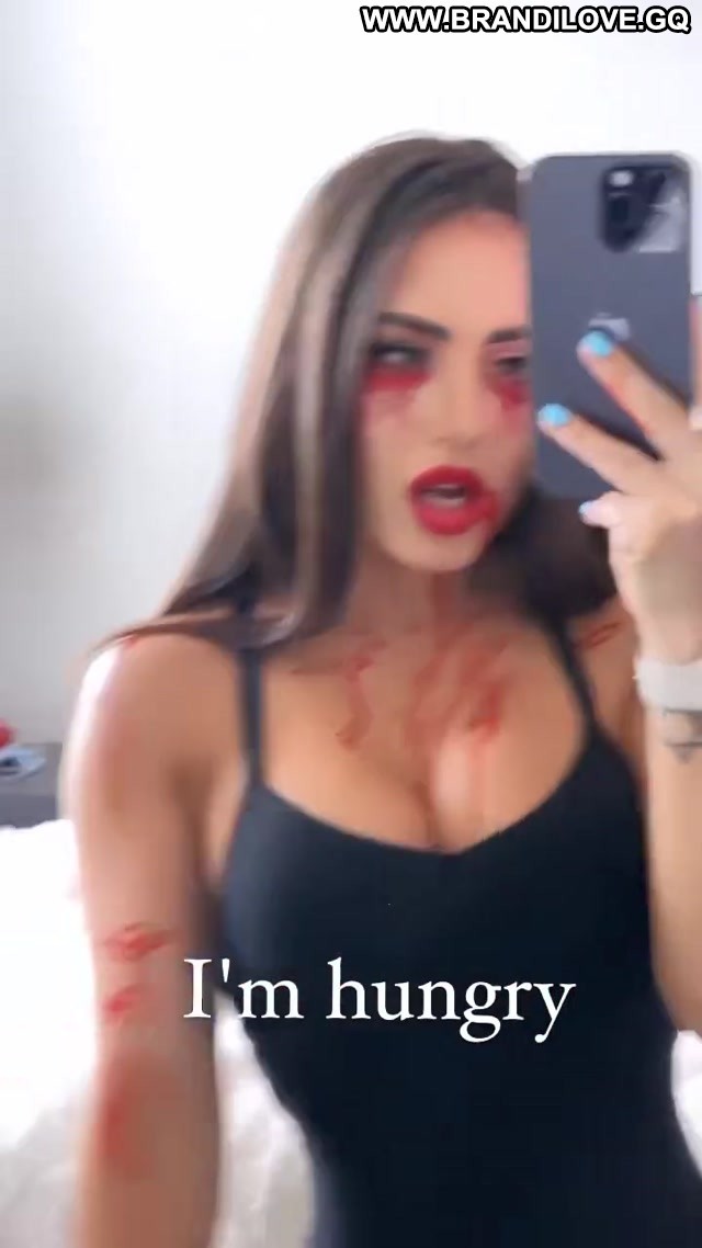 Giovanna Zombie Belt Leaked Influencer Content Leaked Video
