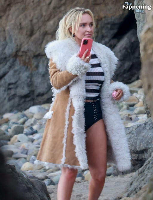 Hayden Panettiere Inside Making Slim Fit Beachside Celebrity Photoshoot Full Videos Sexy Better Sexy Full Fappening Big Ass Sultry Star Photos On Set On Beach