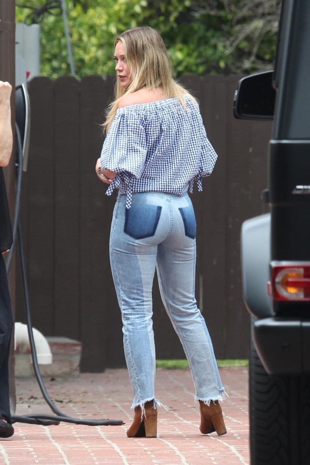 Hilary Duff Big Tits Tightass Ass Tight Leaked Gold Multiple Jeans Ass