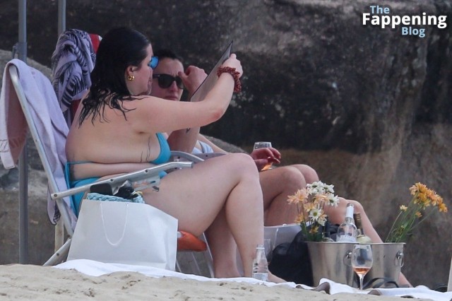 Couple Of Friends Curves Beach Influencer Bikini Beach In Couple Couple Swim