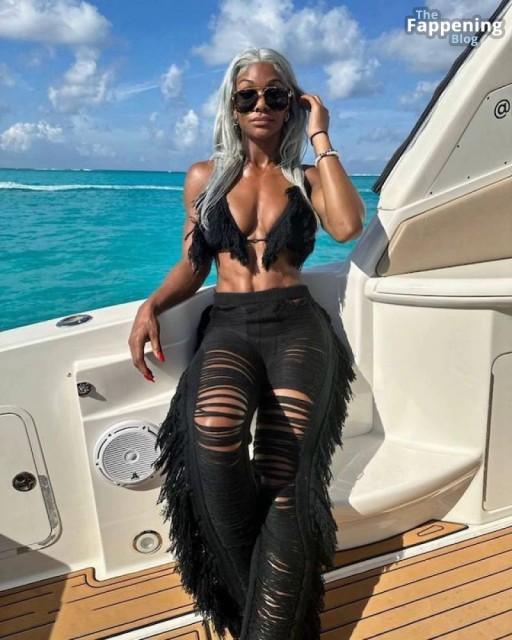 June Beauti Photos Wrestle Porn Rent Video Social Muscular Images Sexy Champ All Elite Wrestling Influencer Car Laying Archive Rest Wrestler Sex Wrestling