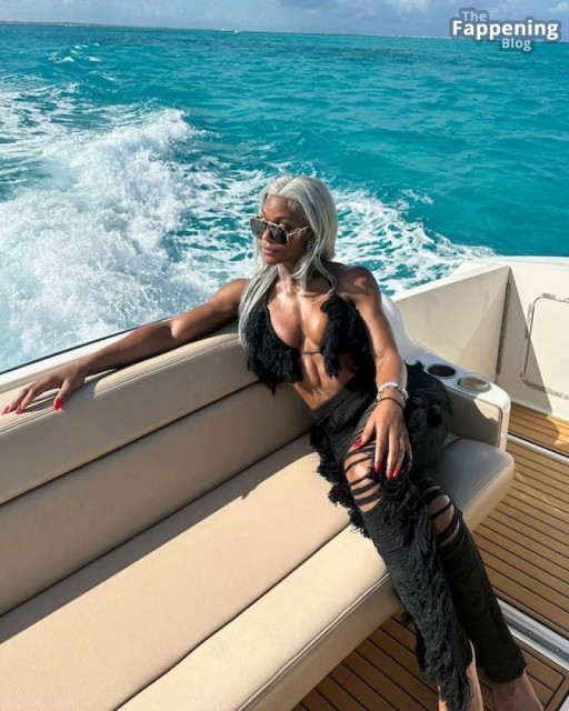 June Beauti Photos Wrestle Porn Rent Video Social Muscular Images Sexy Champ All Elite Wrestling Influencer Car Laying Archive Rest Wrestler Sex Wrestling