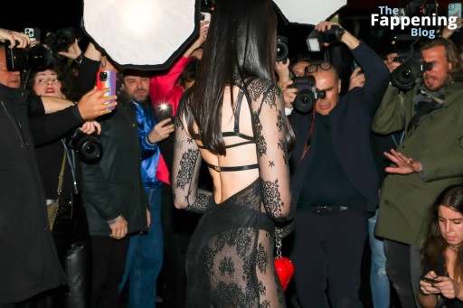 Dua Lipa Sex Fashion Show Archive Night Beautiful Pro Curves Star Videos Dress Arch Milan Straight Cloud Celebrity Wee Black Lingerie Instagram Sexy Tits Ting