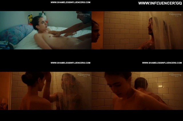 Margaret Qualley Bush Bus Leak Times Watch Archive Video Hat Bed Fully Shows