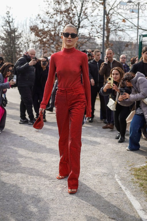 Caroline Xxx Sex Celebrity German Cloud Video Leaks Shows Belarusian Influencer Straight Fashion Show Average Body Loud Car Black Hair Show Female Tits Leak