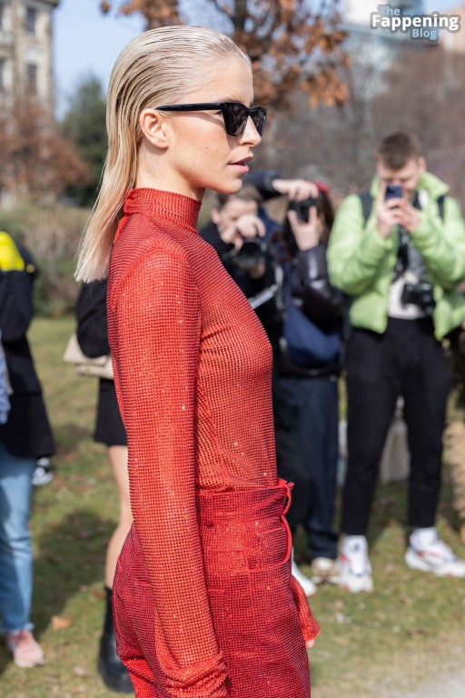 Caroline Xxx Sex Celebrity German Cloud Video Leaks Shows Belarusian Influencer Straight Fashion Show Average Body Loud Car Black Hair Show Female Tits Leak