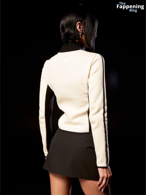 Bella Hadid Collection Straight Archive Instagram Reveal Ebony Videos Out Revealing Les Legs Act Leaks Sex American Medium Breasts Collect Active Actress