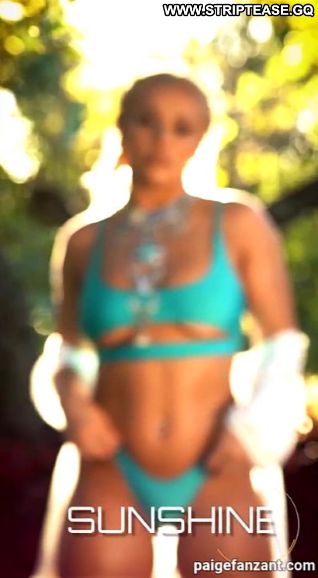 Paige Vanzant Porn Dancing Show Tease Leaked Leaked Video Nude Model