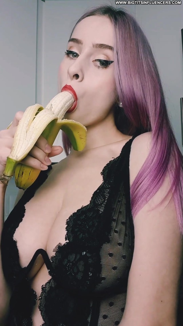 Mizzy Rose Licking Her Sexy Video Twitch Streamer Sex Influencer