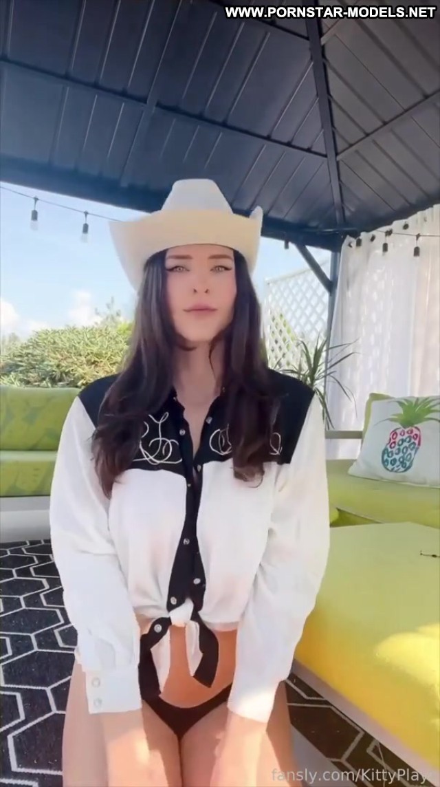 Kristen Costume Videos Sharing White Top Tricks Leaked Stockings
