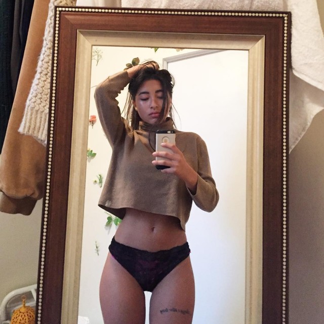 Hitomi Mochizuki Hot Instagram Photos Nude Photos Sex Straight Youtuber