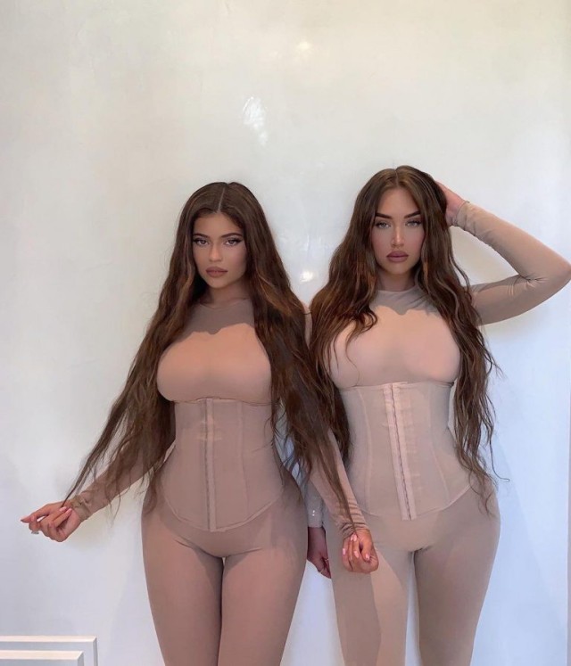 Kylie Jenner Photoshoot Daughter Television Sex Influencer Big Ass