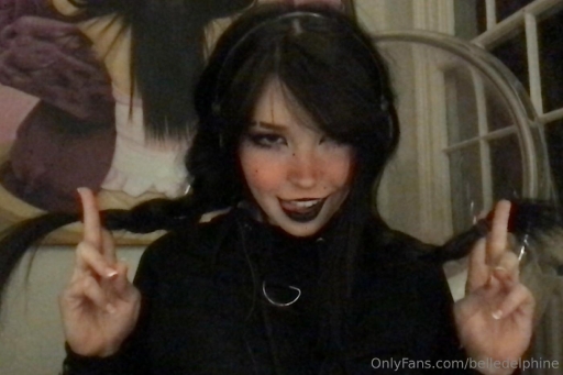 Belle Delphine Gain Modeling Cosplayer Cosplay Start Young Cute Attention Popular Goth Girl Tattoos Celebrity Pornstar Store Brit Porn Porno Art Cos Content