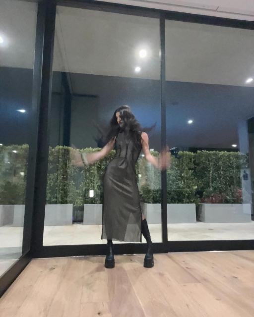 Charli Damelio Social Young Tease Medium Ass Animate Cial Hot Bikini Pool Opportunities Through Personality Caucasian Erie Clothing Nail Polish Personal