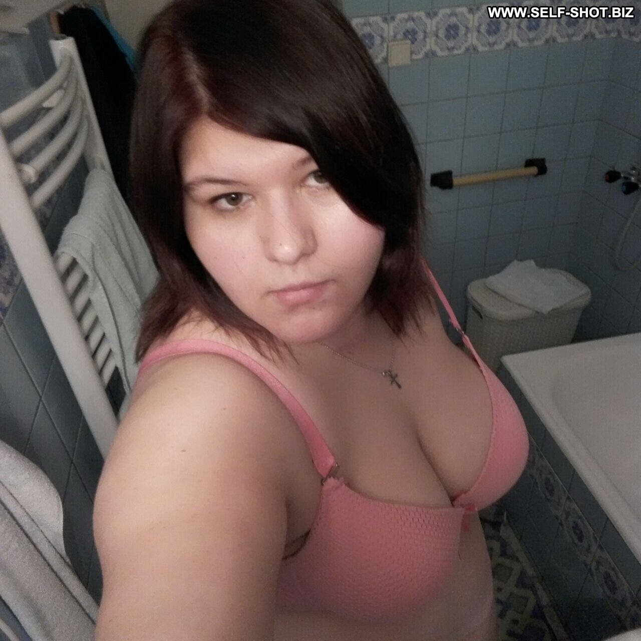 Kacy Masturbate Big Tits Chubby Amateur Girl Porn Young image photo