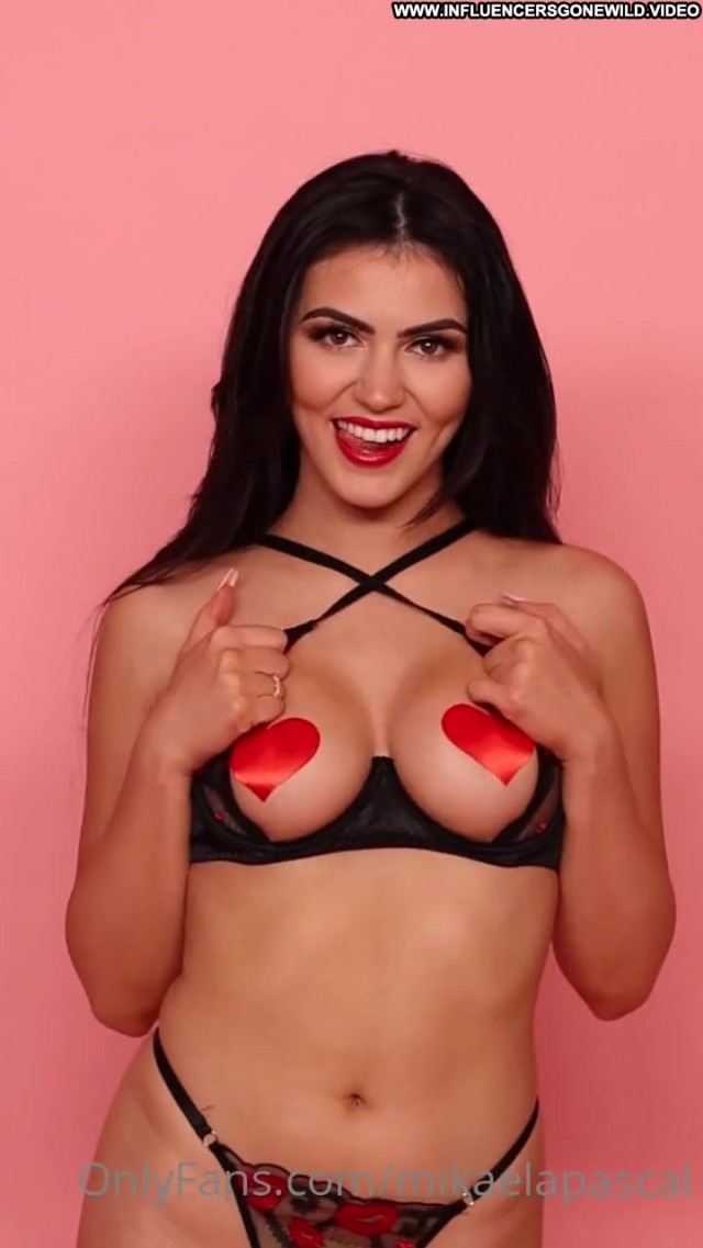 52752-mikaela-pascal-valentines-day-leaked-player-nude-model-leaked-video