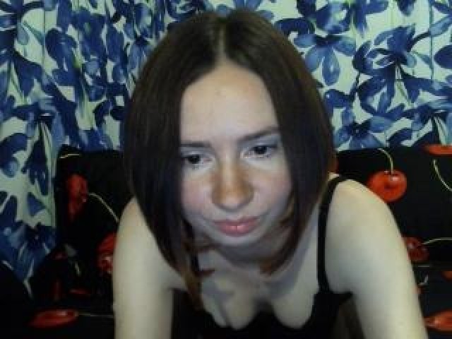 64738-adelina5555-shaved-pussy-pussy-babe-female-tits-webcam-brunette